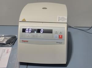 THERMO SCIENTIFIC MICRO CL21 Laboratory centrifuge