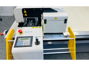 Gerber Taurus II XD Automated cutting machine